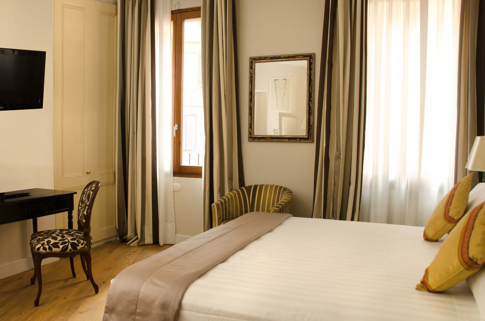 Hotel Monte Cenci Rome Exterior photo